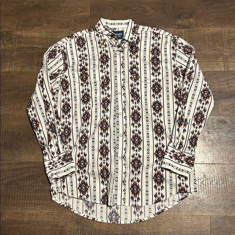 Wrangler checotah Aztec southwestern style Western pearl snap Shirt Aztec